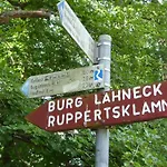 شقة Stefi, Magischer Ausblick, Schwimmbad-sauna In لانشتاين