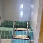 Stefi, Magischer Ausblick, Schwimmbad-sauna In アパート ラーンシュタイン