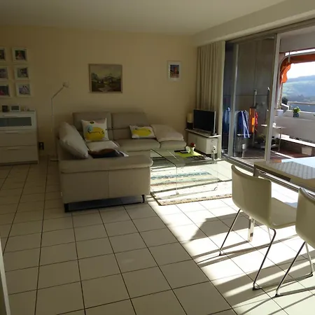 דירה Stefi, Magischer Ausblick, Schwimmbad-sauna In *