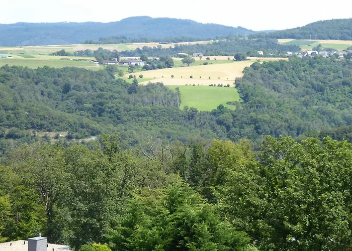 Stefi, Magischer Ausblick, Schwimmbad-sauna In Appartement *