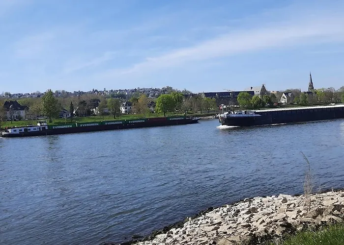 Stefi, Magischer Ausblick, Schwimmbad-sauna In Apartamento